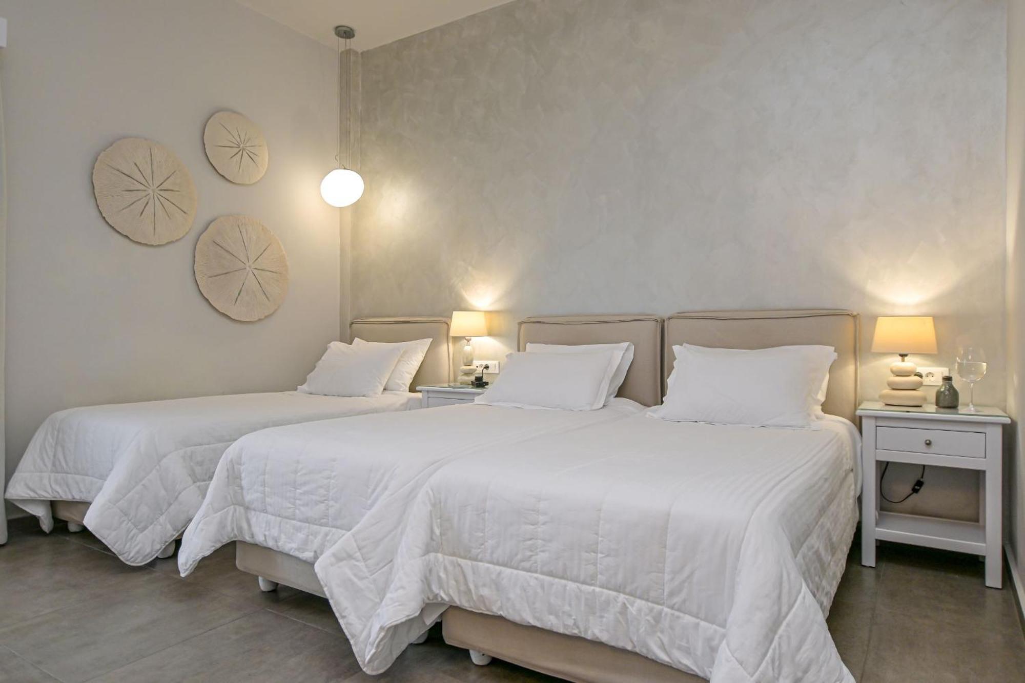 Hotel Grotta Naxos City Стая снимка